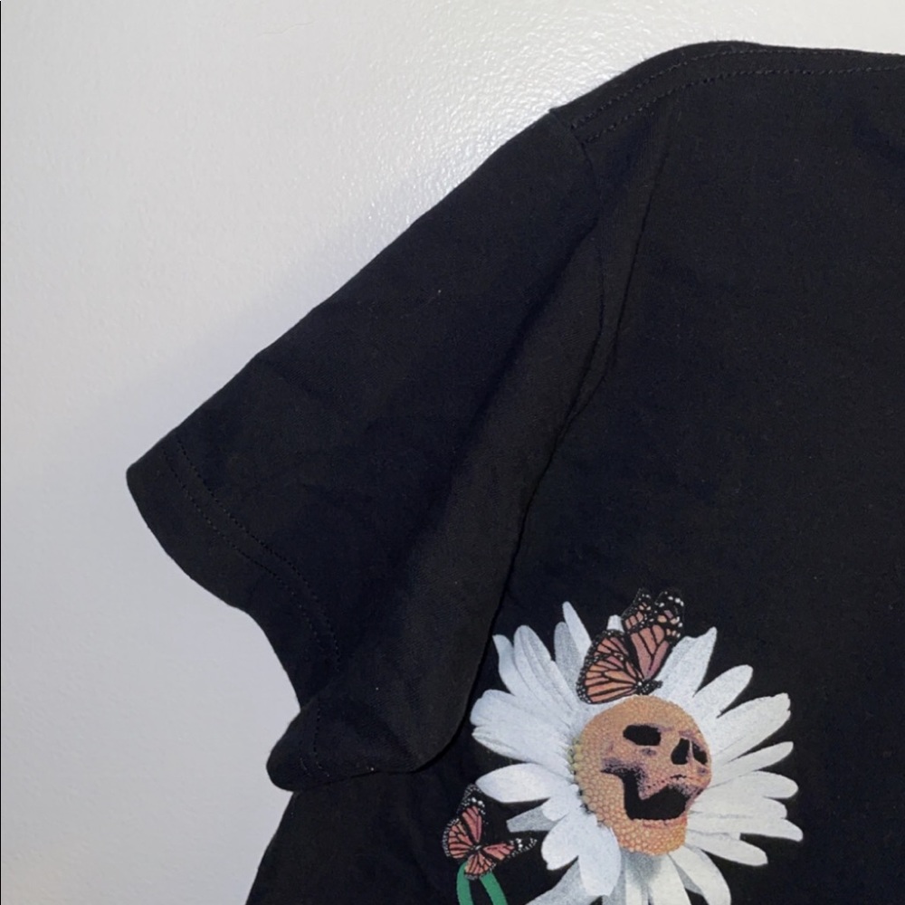 NWOT Broken Promises Emotional Rollercoaster Graphic Tee - Picture 6 of 13